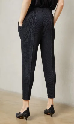 Black Pleat Trousers