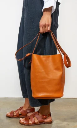 Franz Bucket Bag