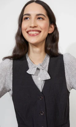 Frida Waistcoat - Black