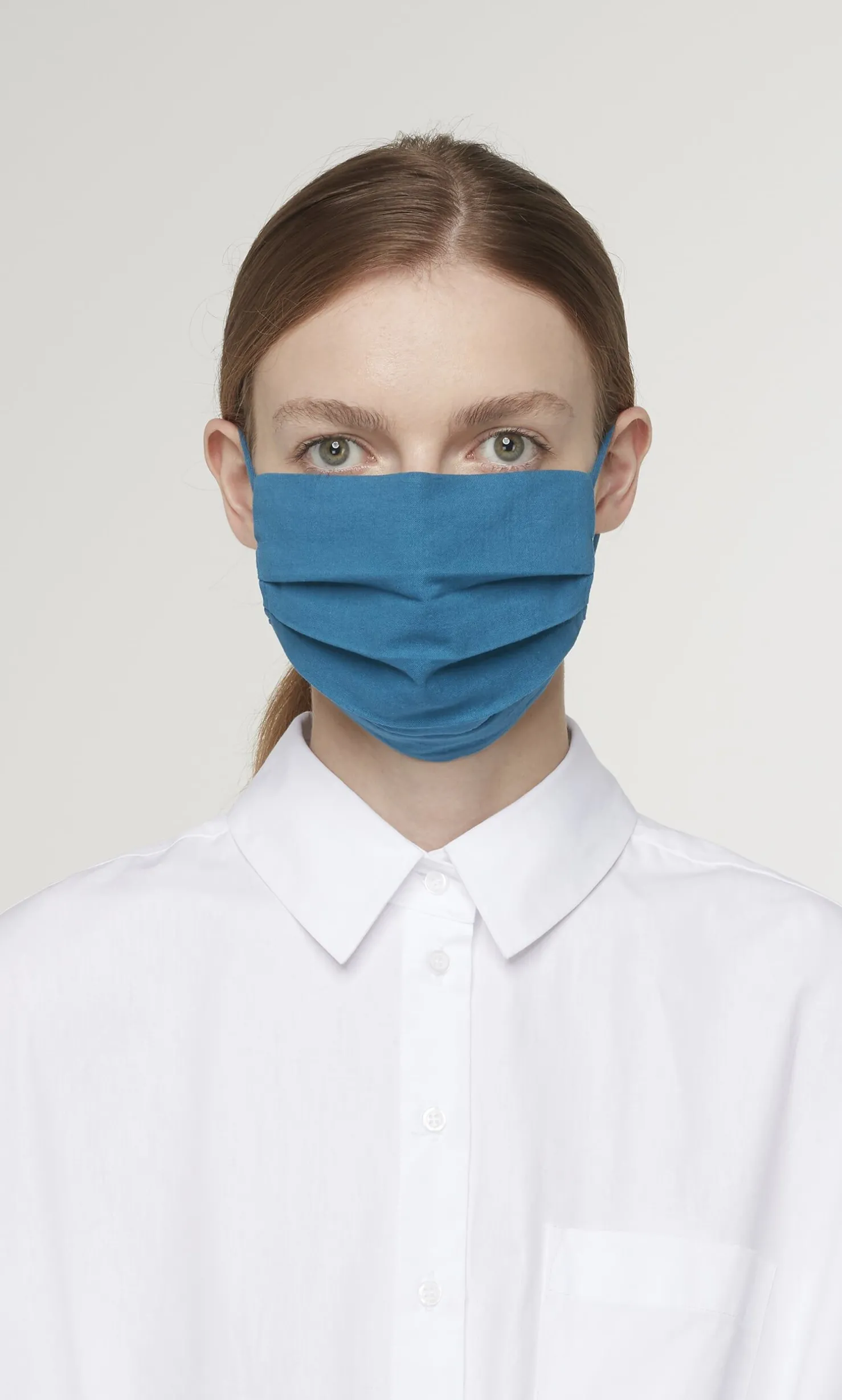 Pleated Face Mask & Pouch - Finnish Blue