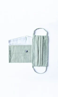 Pleated Face Mask & Pouch - Leaf