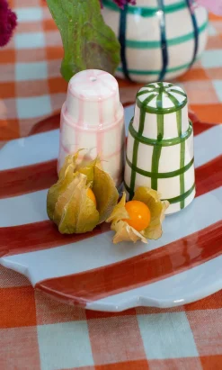 Salt & Pepper Shakers
