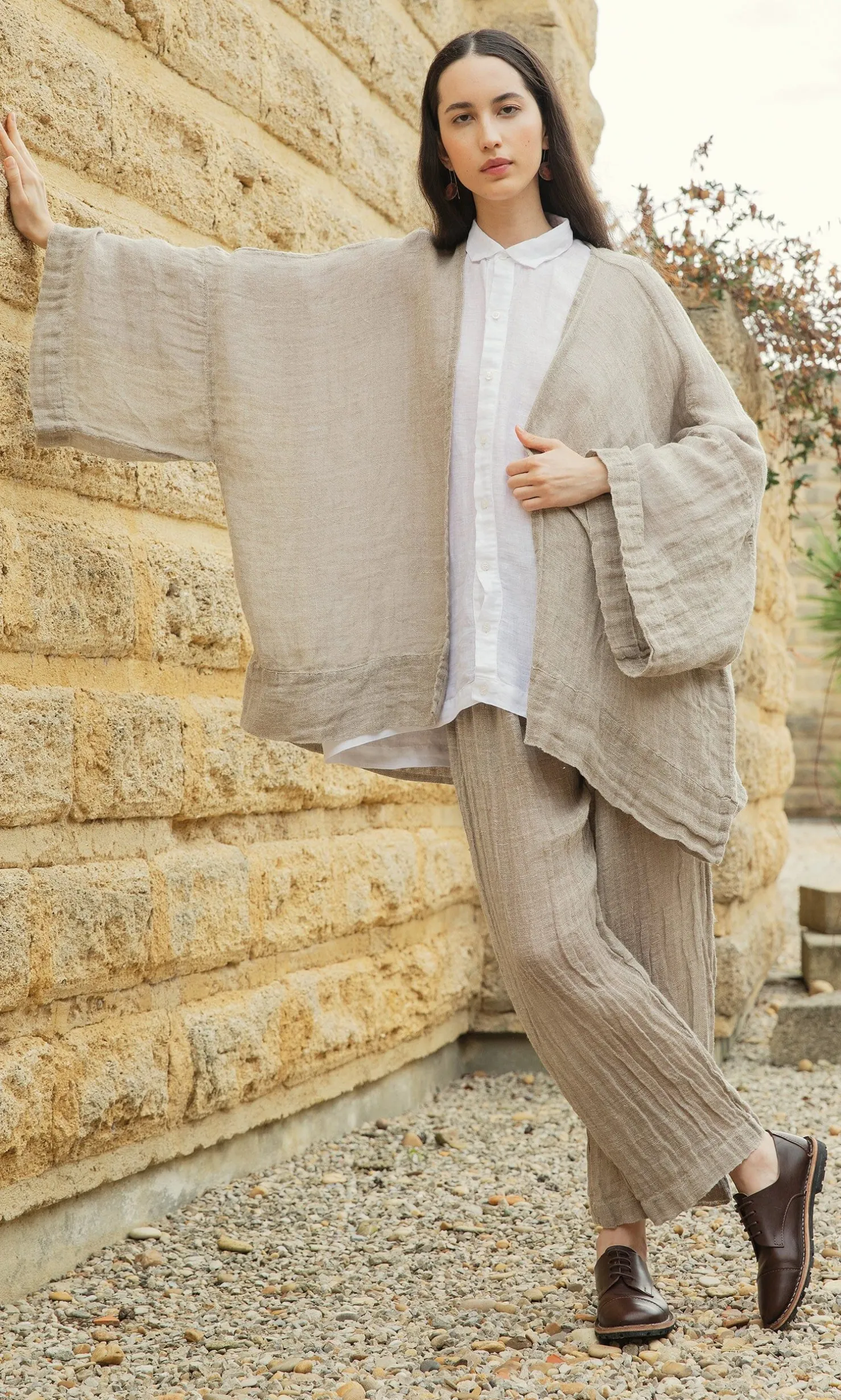 Tinos Linen Shrug